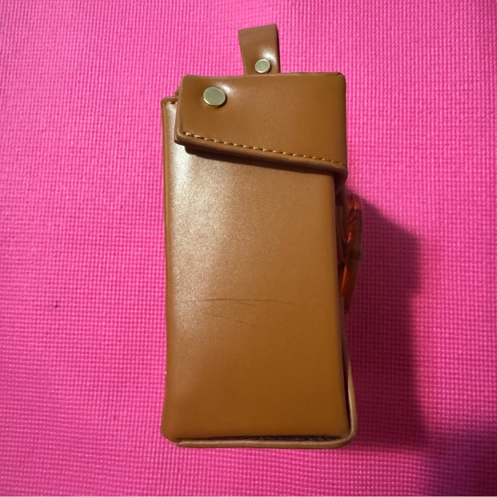 Brown Handbag with Gold Accent and Leopard Print Ring - Picture 4 of 5